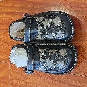 Alegria Leather Seville Chrome Open Daisy Black Floral Women's Shoes Sz 39-8.5